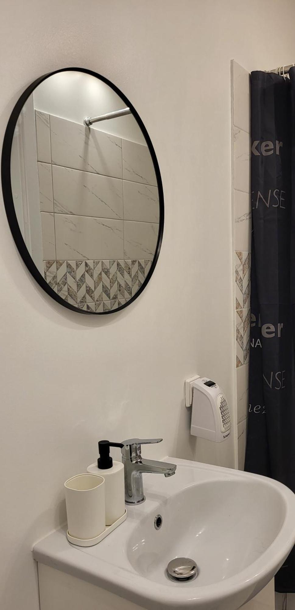 Apartments With Outdoor Spa Jacuzzi And Sauna VNO Extérieur photo