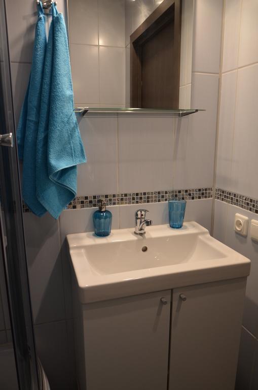 Apartments With Outdoor Spa Jacuzzi And Sauna VNO Extérieur photo